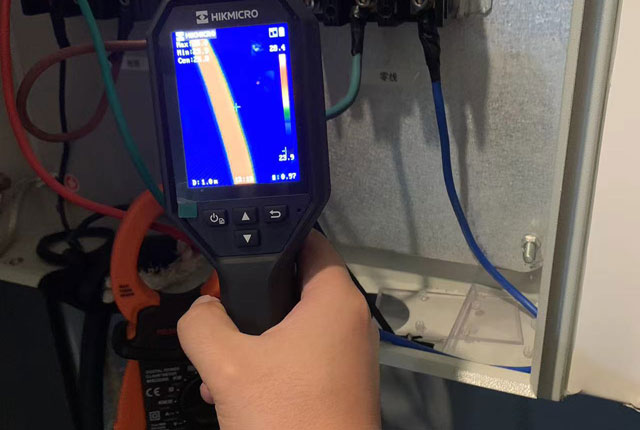 户外广场圣诞活动的电气消防检测和火灾预防措施